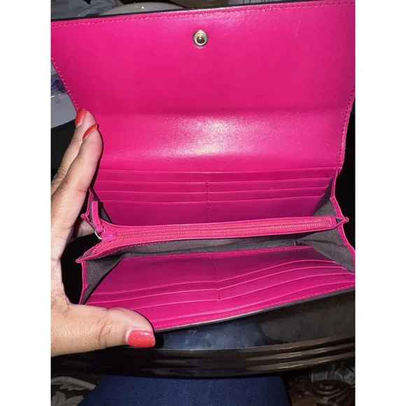 Gucci Bright Diamante Leather Continental Wallet - Picture 14 of 16